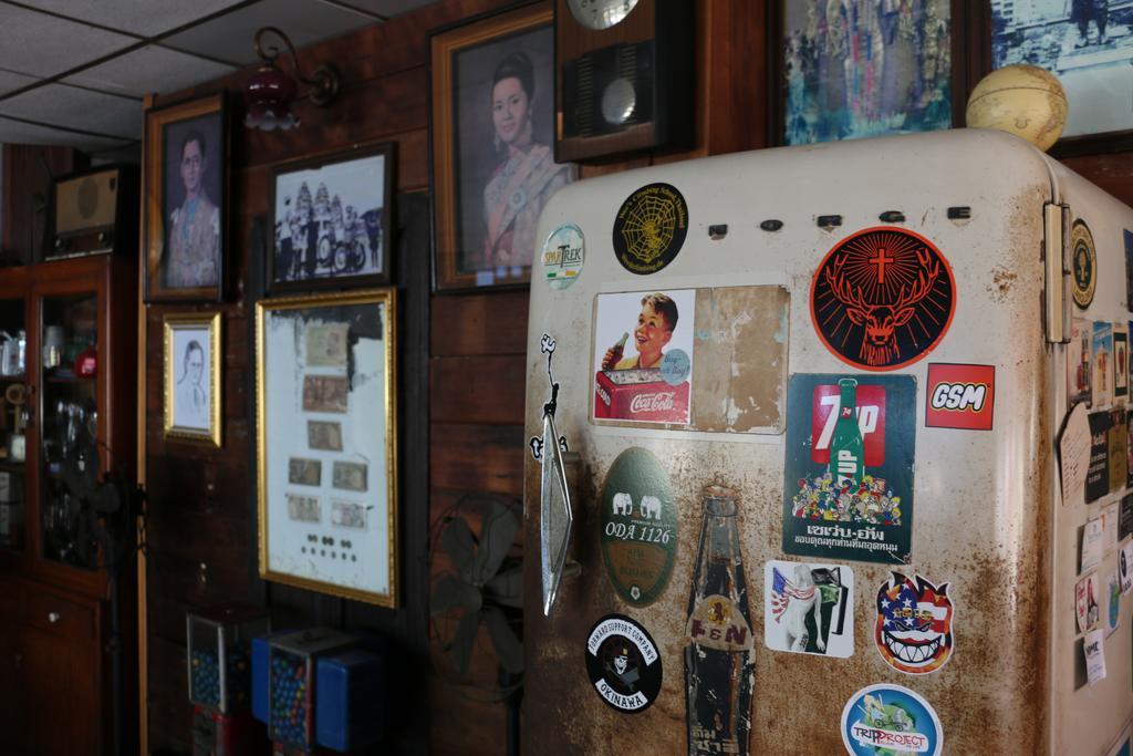 Noom Guesthouse Lop Buri Eksteriør billede