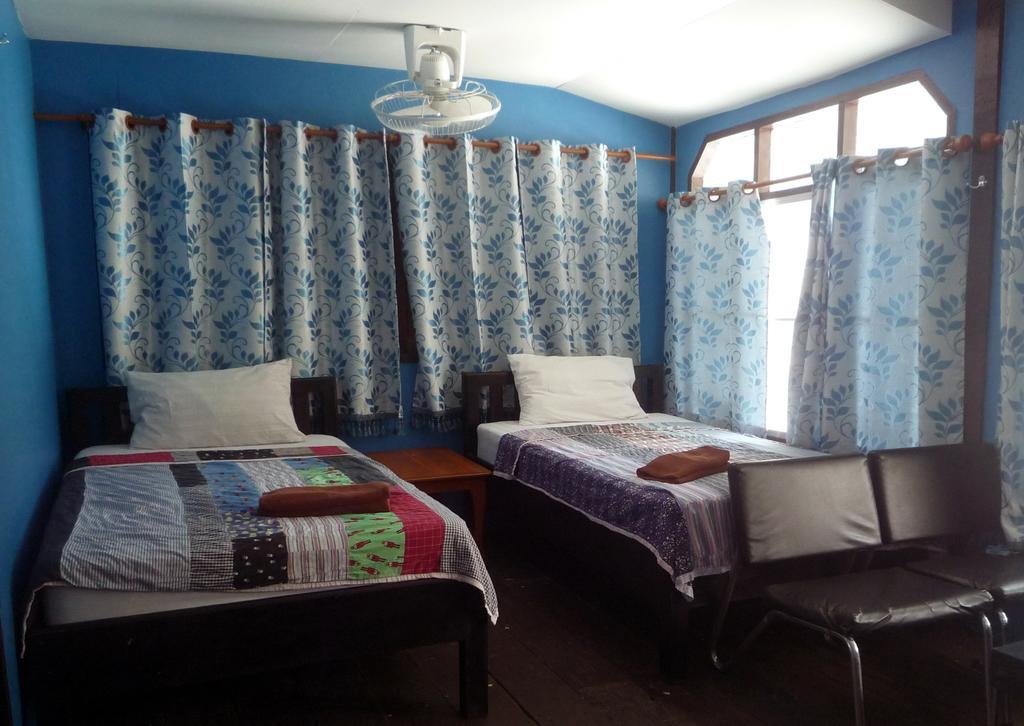Noom Guesthouse Lop Buri Eksteriør billede