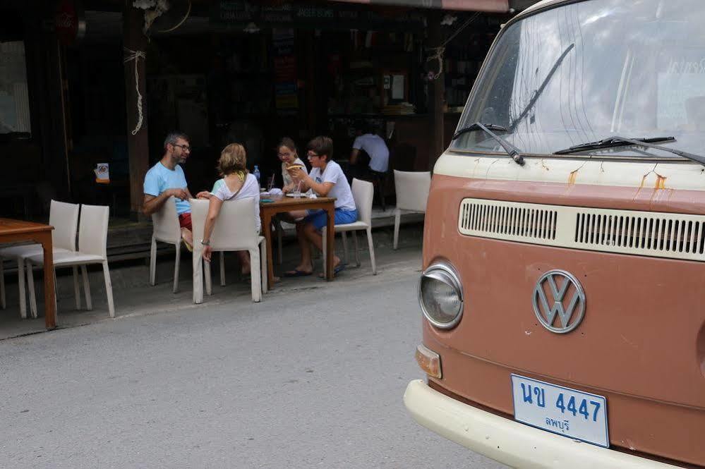 Noom Guesthouse Lop Buri Eksteriør billede